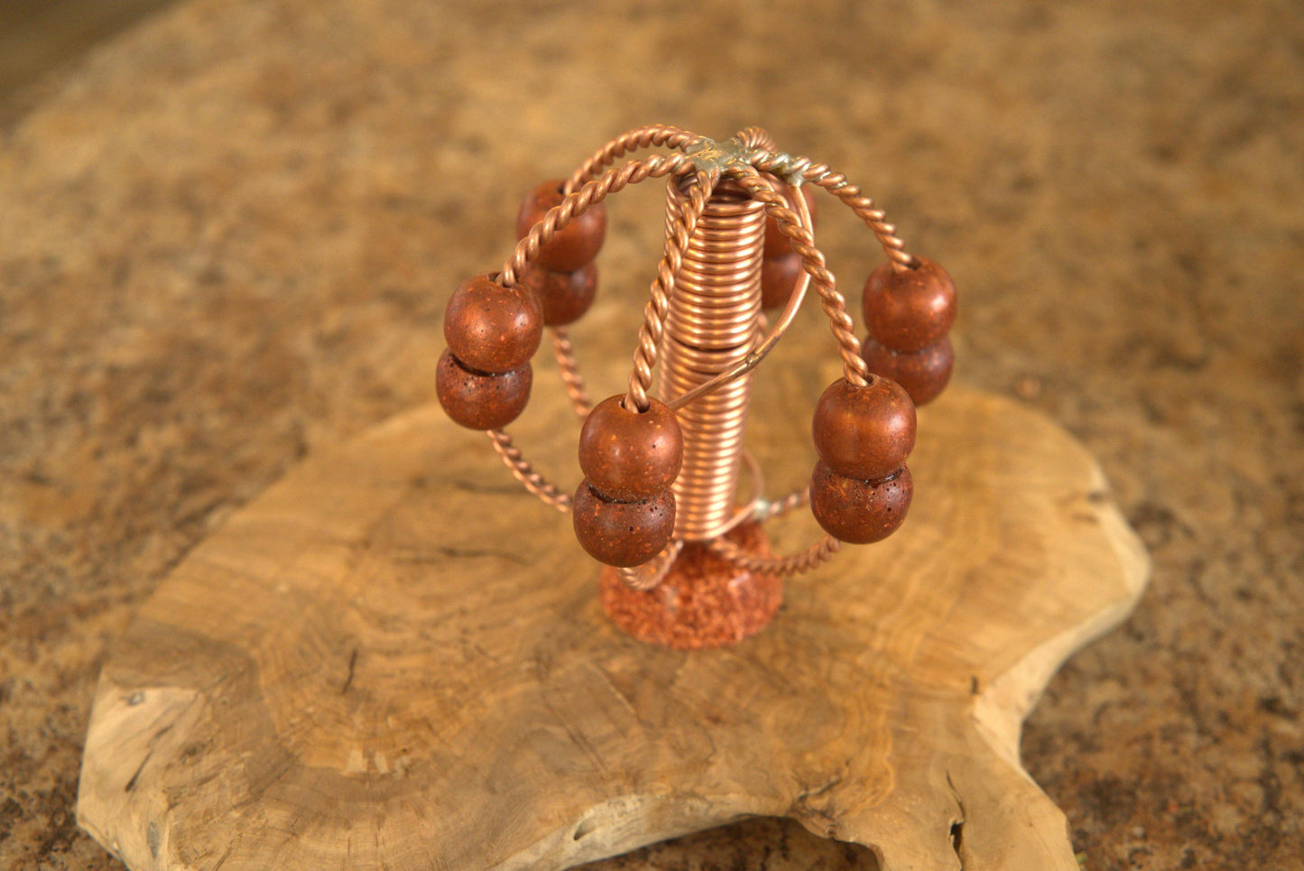 Classic Moona’s Magica Lost Cubit Harmonizer with Orgone Spheres & Base